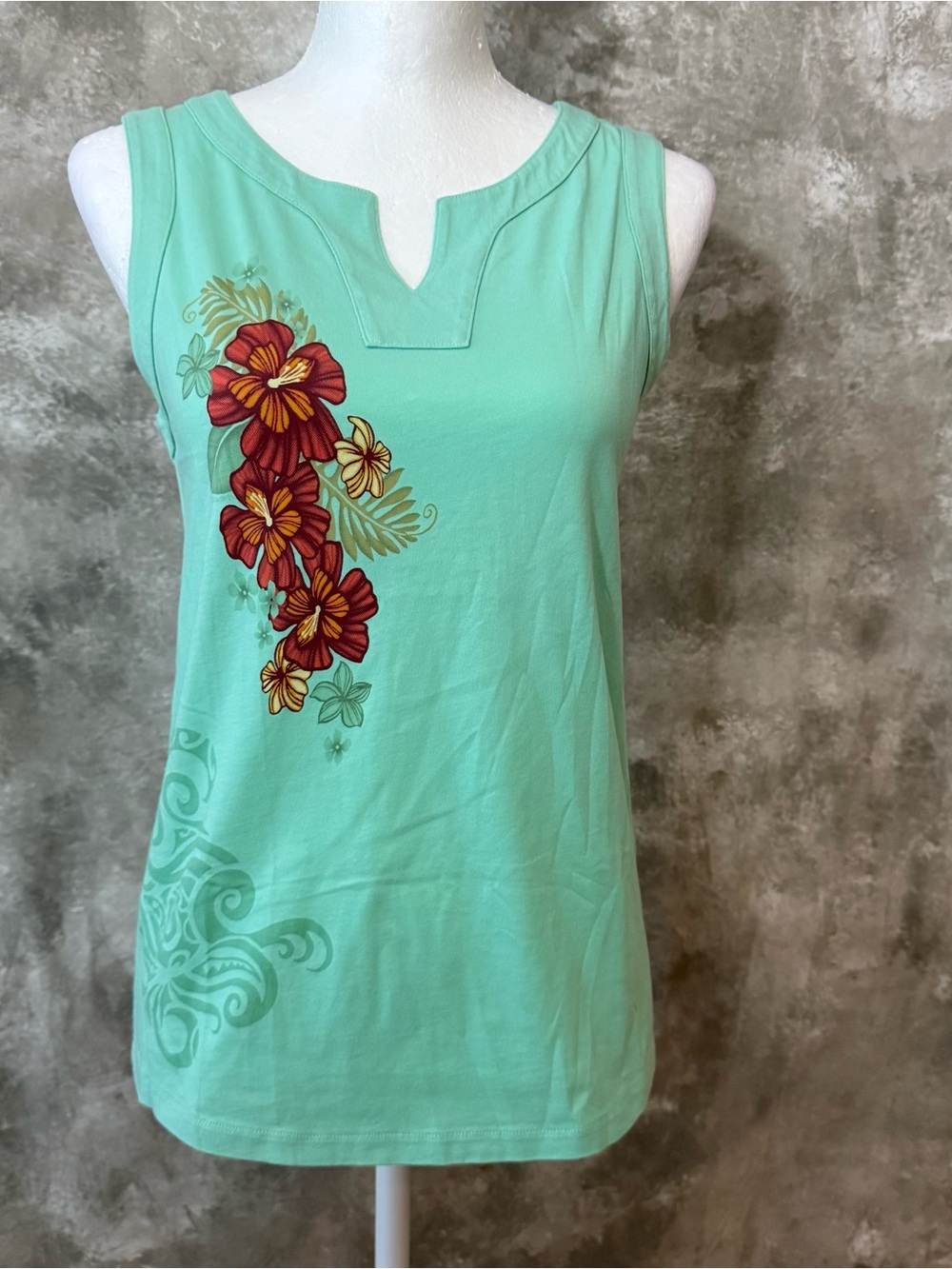 Mint Green Floral Scoop-Notch Tank Top (Love 24)